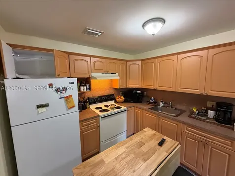 2227 Monroe Street Hollywood FL 33020
