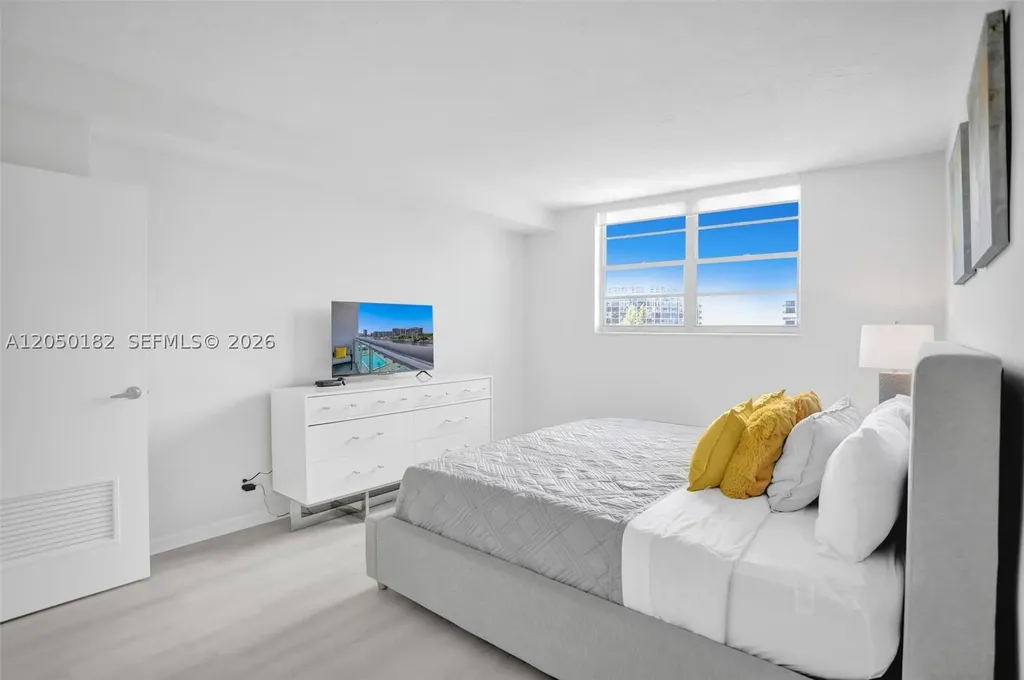 3000 S Ocean Drive Hollywood FL 33019