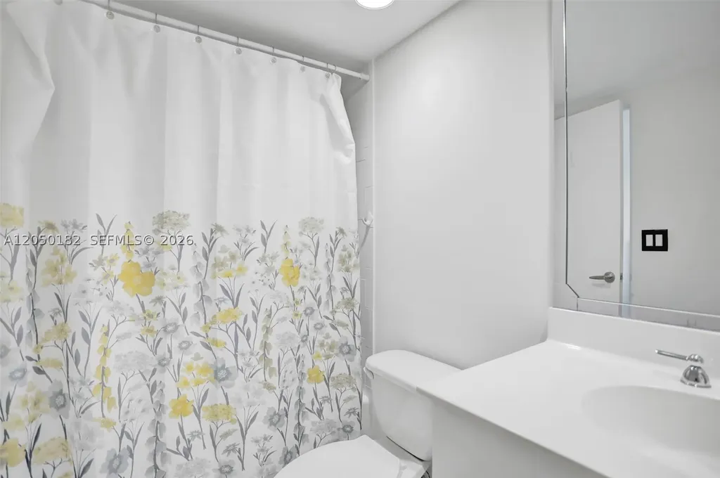 3000 S Ocean Drive Hollywood FL 33019