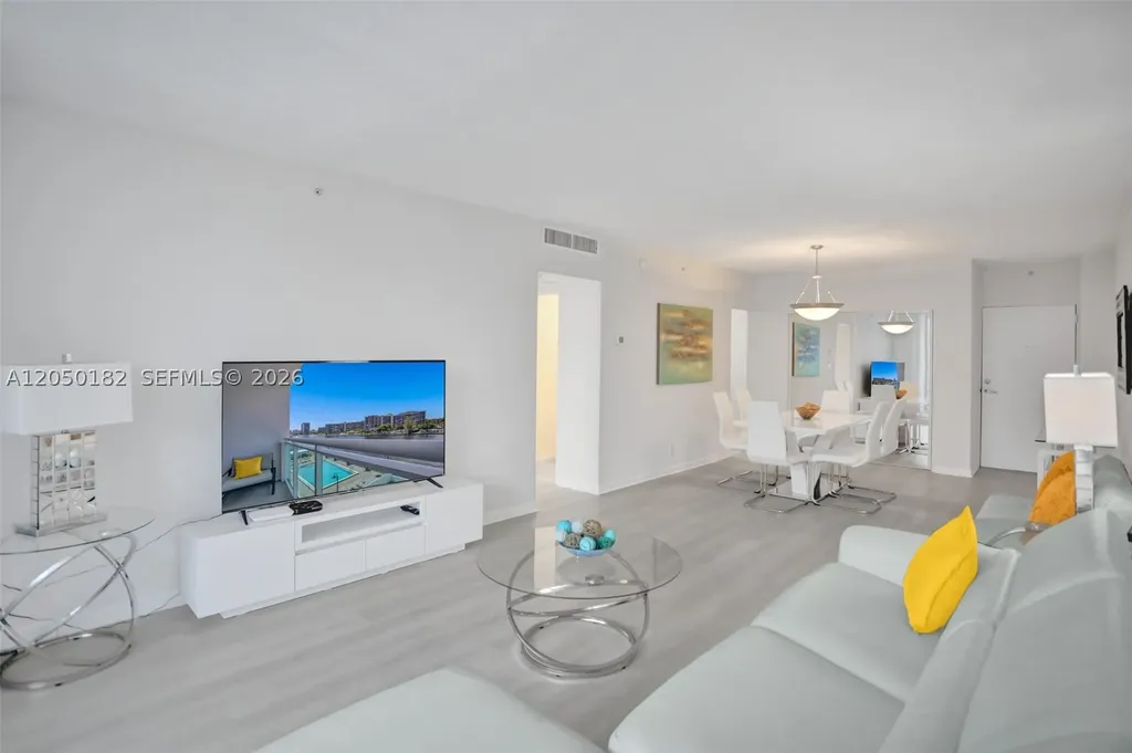 3000 S Ocean Drive Hollywood FL 33019