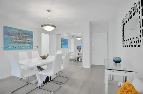 3000 S Ocean Drive Hollywood FL 33019