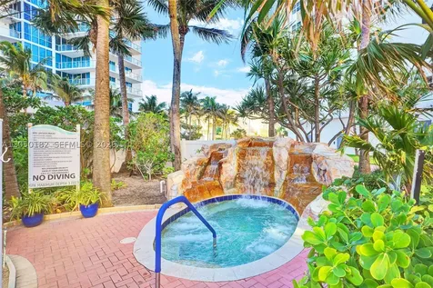 3000 S Ocean Drive Hollywood FL 33019