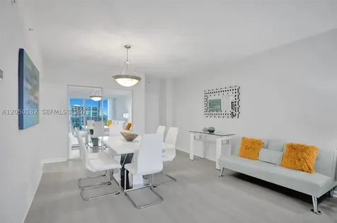3000 S Ocean Drive Hollywood FL 33019