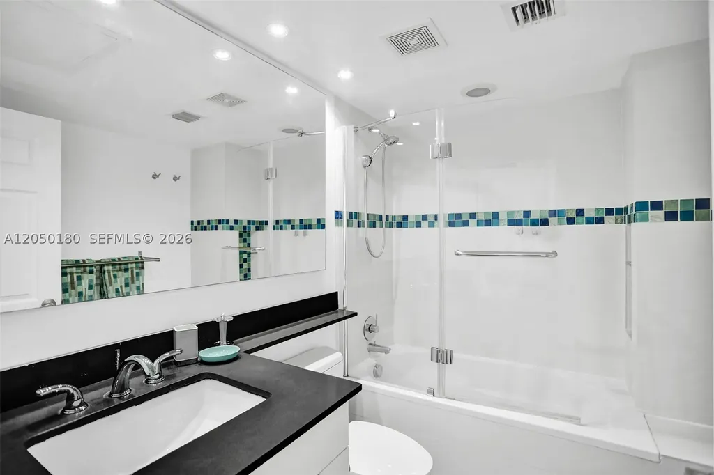 2501 S Ocean Drive Hollywood FL 33019
