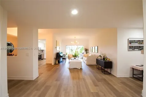 16301 Malibu Drive Weston FL 33326