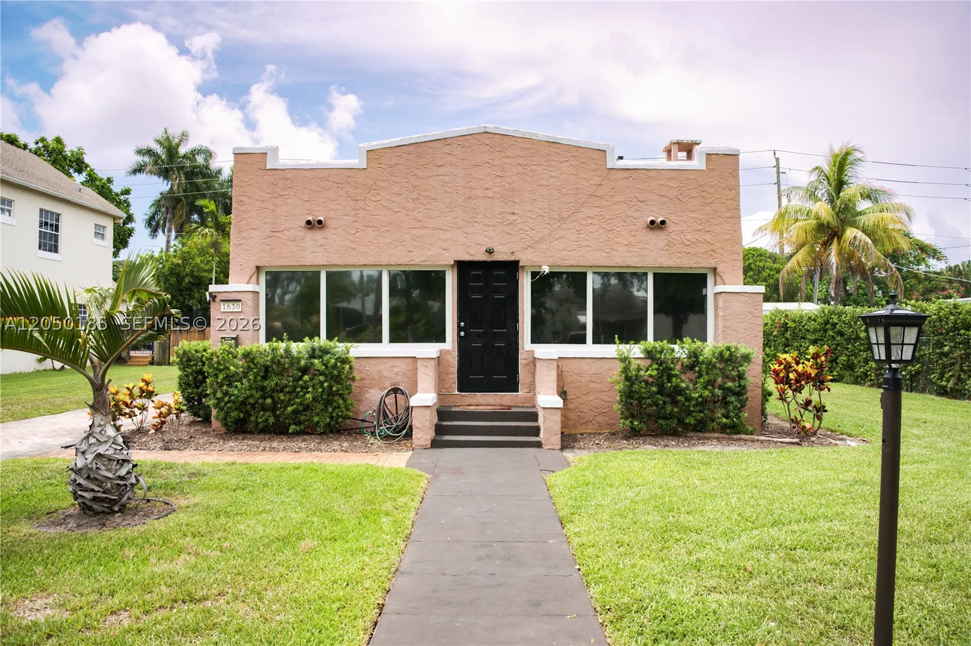 1624-1630 Jackson Street Hollywood FL 33020
