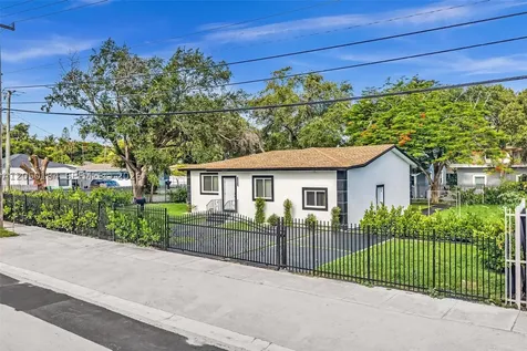 5850 NE 3rd Avenue Miami FL 33137