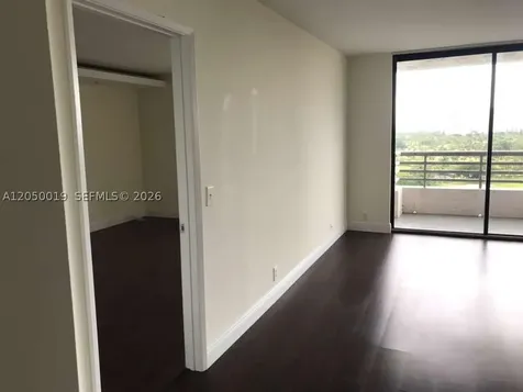 3300 NE 191st Street Aventura FL 33180