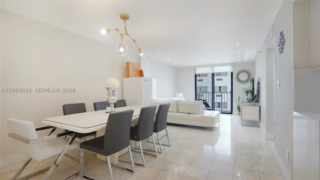 4301 Collins Avenue Miami Beach FL 33140