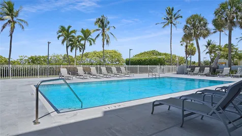 4301 Collins Avenue Miami Beach FL 33140