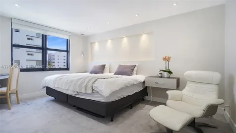 4301 Collins Avenue Miami Beach FL 33140