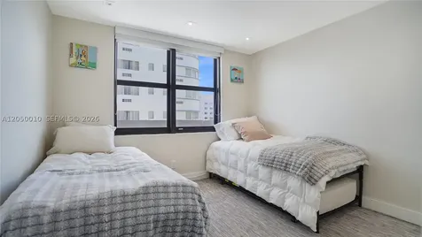 4301 Collins Avenue Miami Beach FL 33140