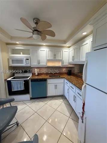 4800 Hillcrest Lane Hollywood FL 33021