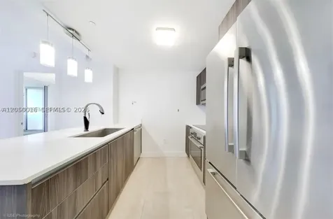 488 NE 18th Street Miami FL 33132