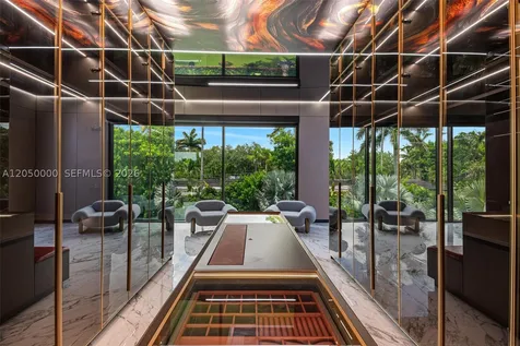 13500 SW 69th Avenue Pinecrest FL 33156