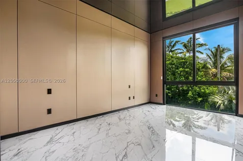 13500 SW 69th Avenue Pinecrest FL 33156