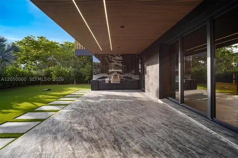 13500 SW 69th Avenue Pinecrest FL 33156