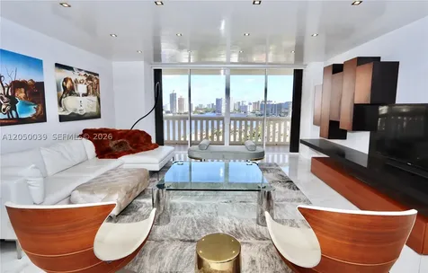3000 Island Boulevard Aventura FL 33160
