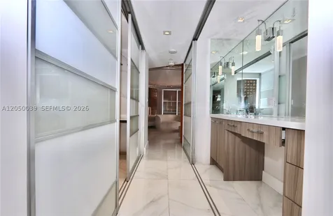 3000 Island Boulevard Aventura FL 33160