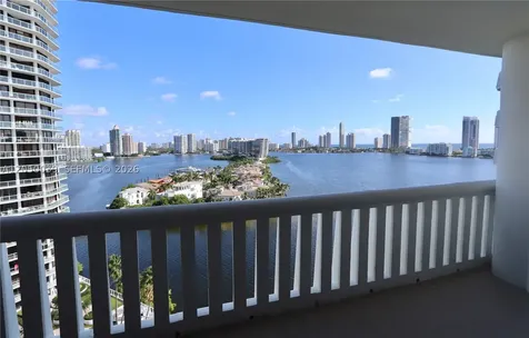 3000 Island Boulevard Aventura FL 33160