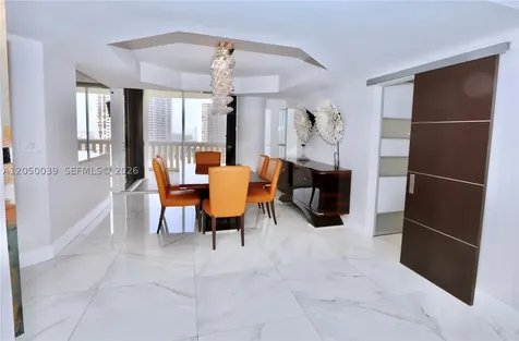 3000 Island Boulevard Aventura FL 33160