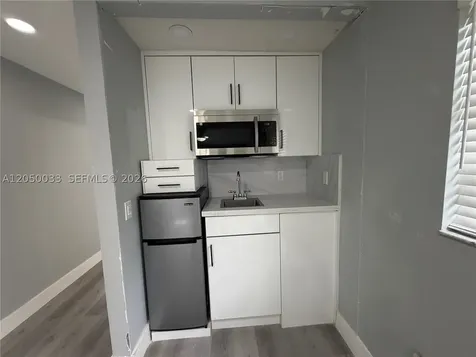 7889 NW 174th Street Hialeah FL 33015