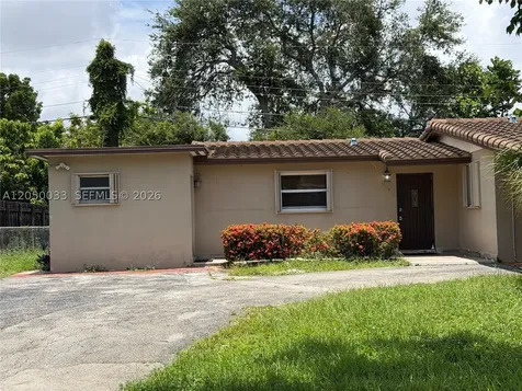 7889 NW 174th Street Hialeah FL 33015