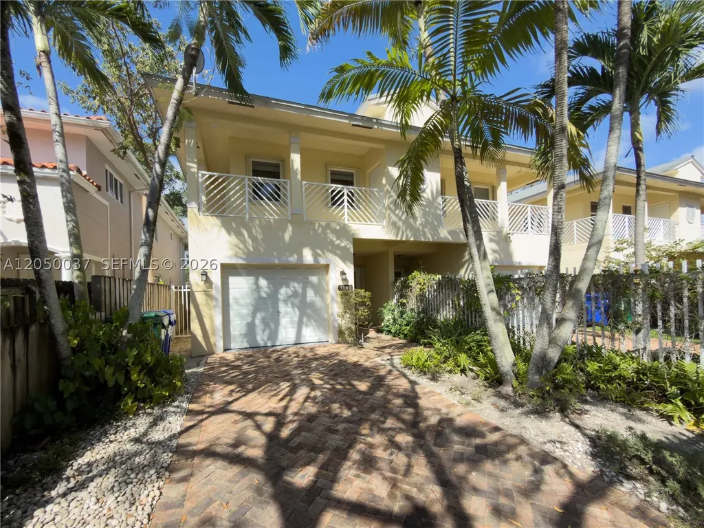 3148 Indiana Street Miami FL 33133
