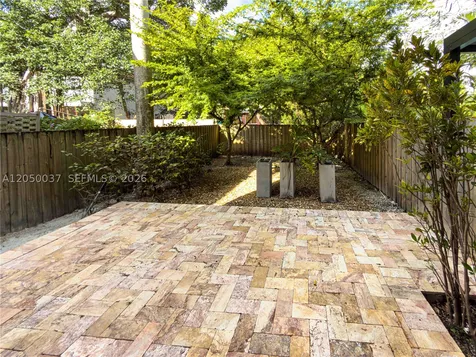 3148 Indiana Street Miami FL 33133