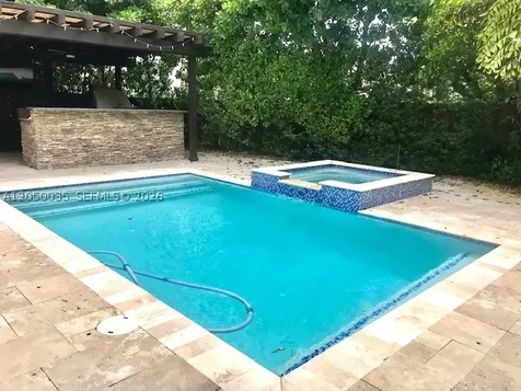 5123 NW 106th Avenue Doral FL 33178