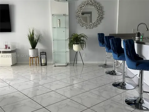 3800 S Ocean Drive Hollywood FL 33019
