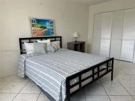 3800 S Ocean Drive Hollywood FL 33019
