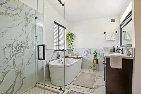 9847 Fairway Cove Lane Plantation FL 33324