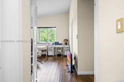 9847 Fairway Cove Lane Plantation FL 33324