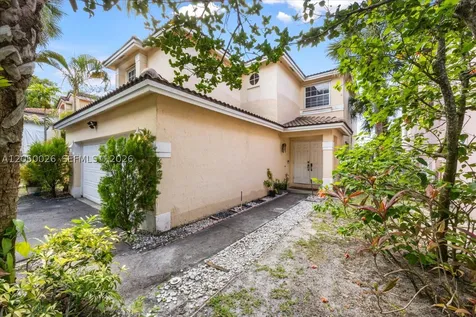 9847 Fairway Cove Lane Plantation FL 33324