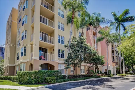 19555 E Country Club Drive Aventura FL 33180