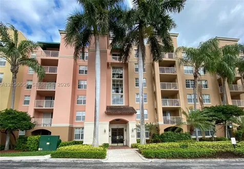 19555 E Country Club Drive Aventura FL 33180