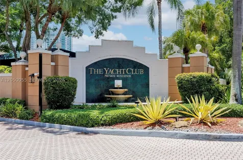 19555 E Country Club Drive Aventura FL 33180