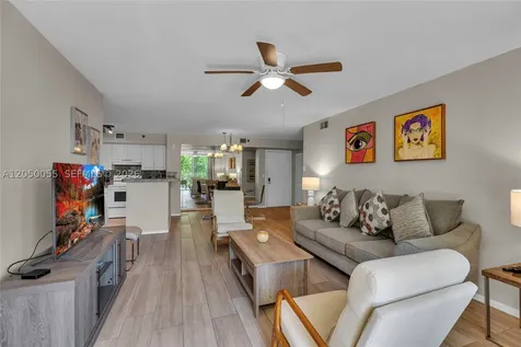 19555 E Country Club Drive Aventura FL 33180