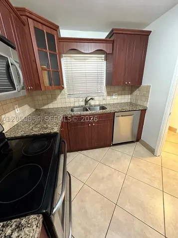 9410 Live Oak Place Davie FL 33324
