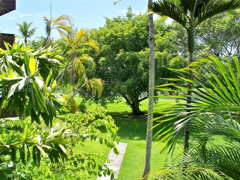 8315 SW 72nd Avenue Miami FL 33143
