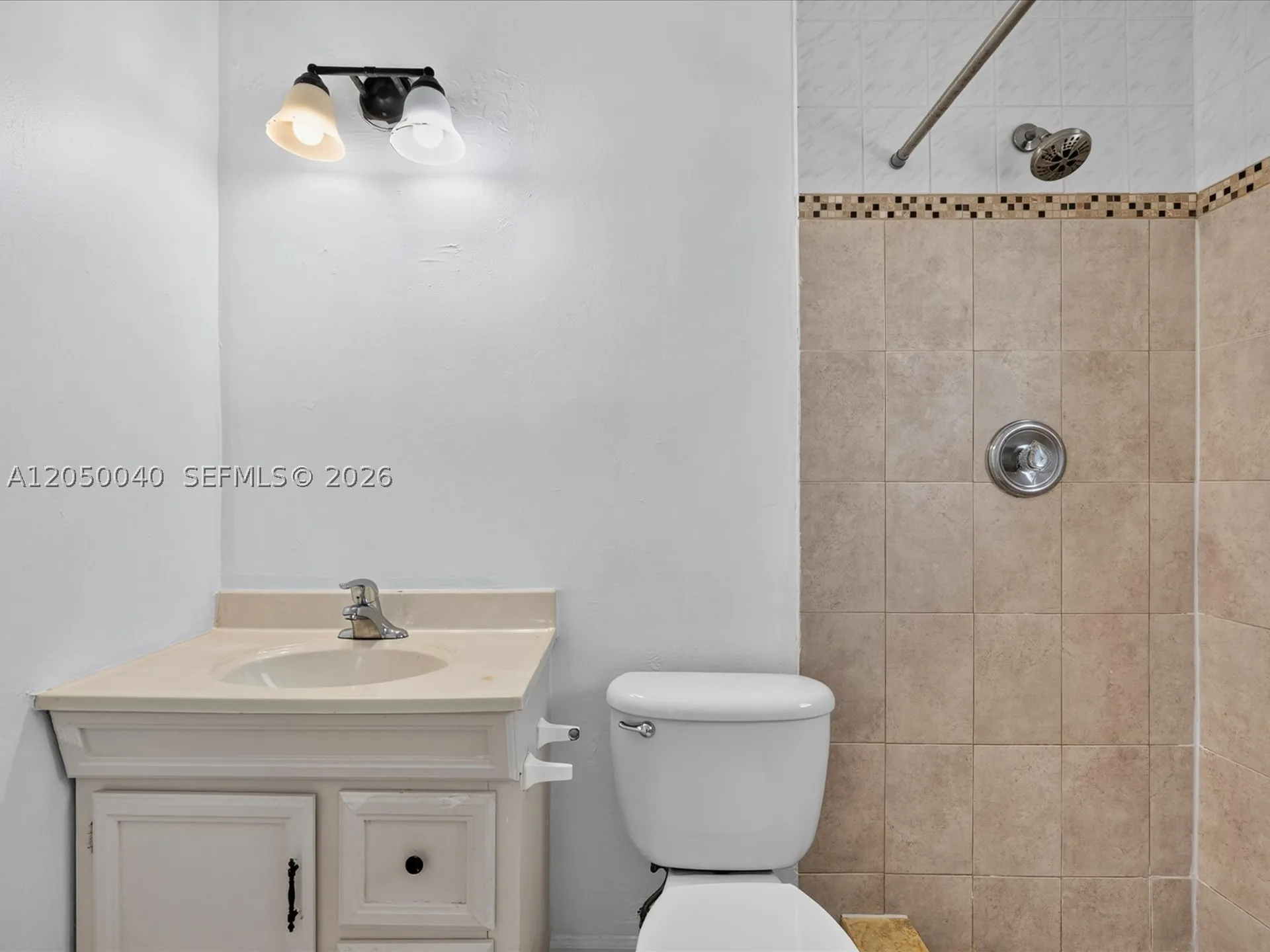 2513 NE 33rd Avenue Fort Lauderdale FL 33305