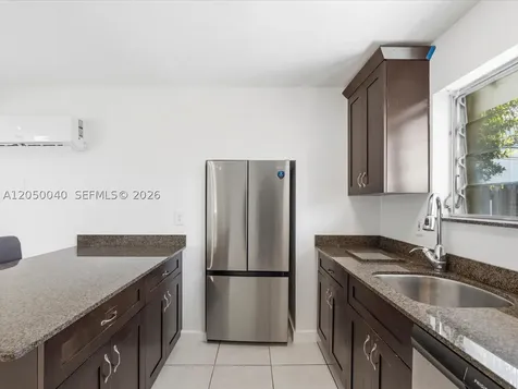 2513 NE 33rd Avenue Fort Lauderdale FL 33305