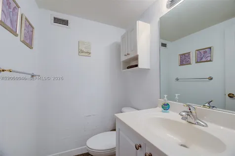 2501 S Ocean Drive Hollywood FL 33019