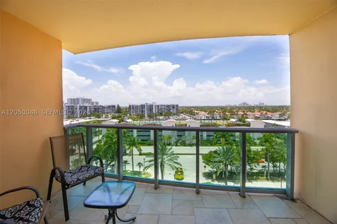 2501 S Ocean Drive Hollywood FL 33019