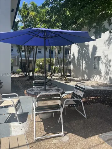 1000 SE 15th Street Fort Lauderdale FL 33316