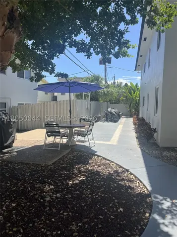 1000 SE 15th Street Fort Lauderdale FL 33316
