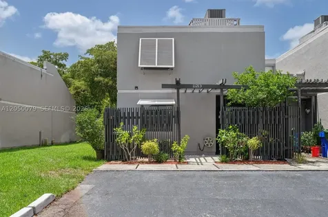 11213 NW 14th Court Pembroke Pines FL 33026