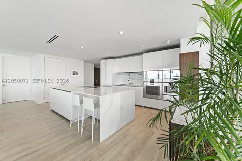 10203 Collins Avenue Bal Harbour FL 33154