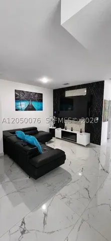 1664 SE 27th Terrace Homestead FL 33035